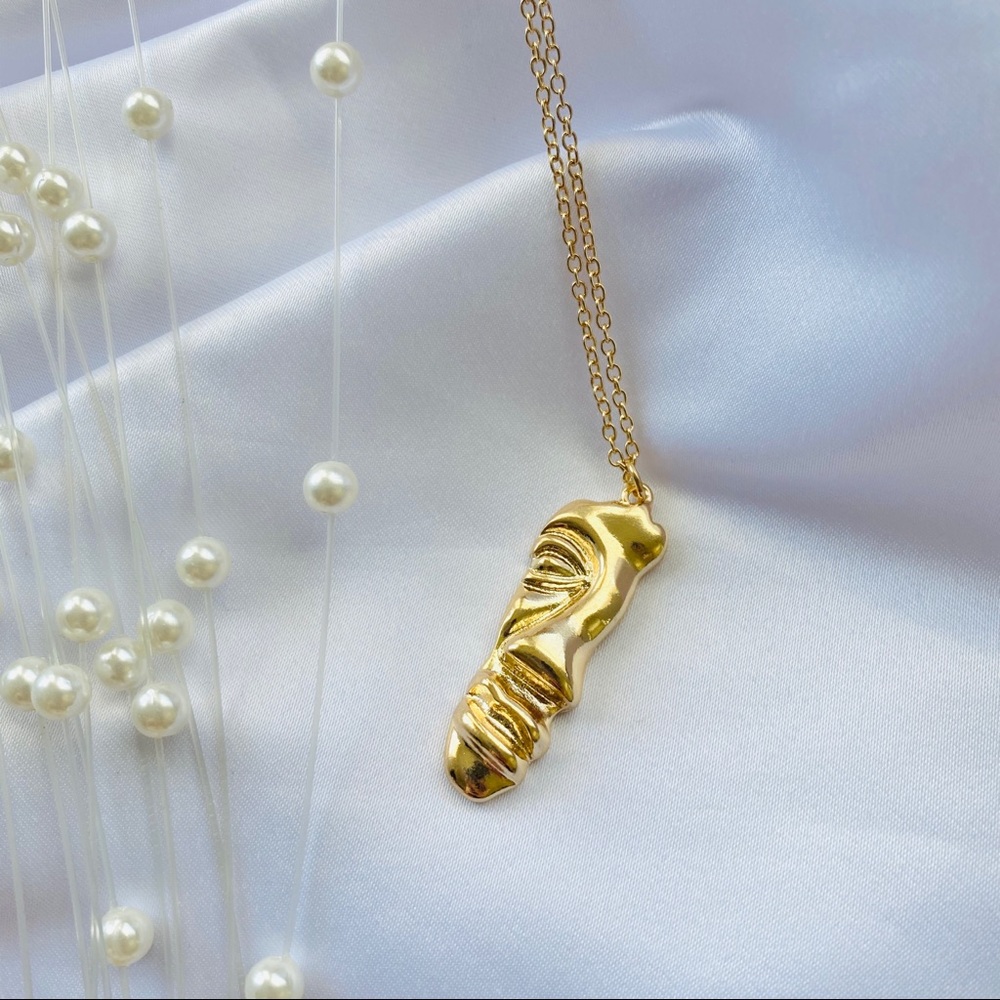 Opera Art Half Face Long Necklace Pendant - Picture 5 of 9